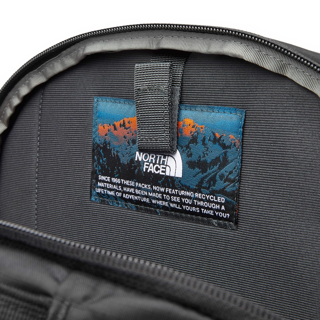 The North Face Men's Recon Backpack Tnf Black
